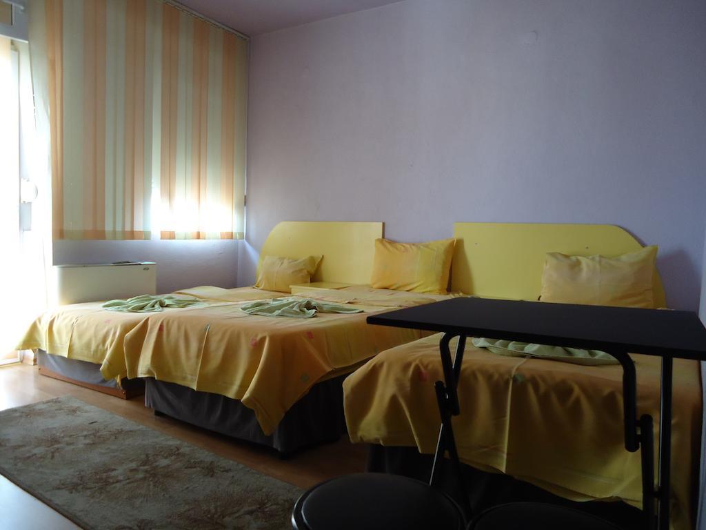 Dionis Hotel Petrich  ห้อง รูปภาพ