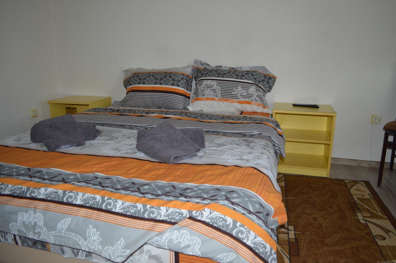 Dionis Hotel Petrich  ภายนอก รูปภาพ