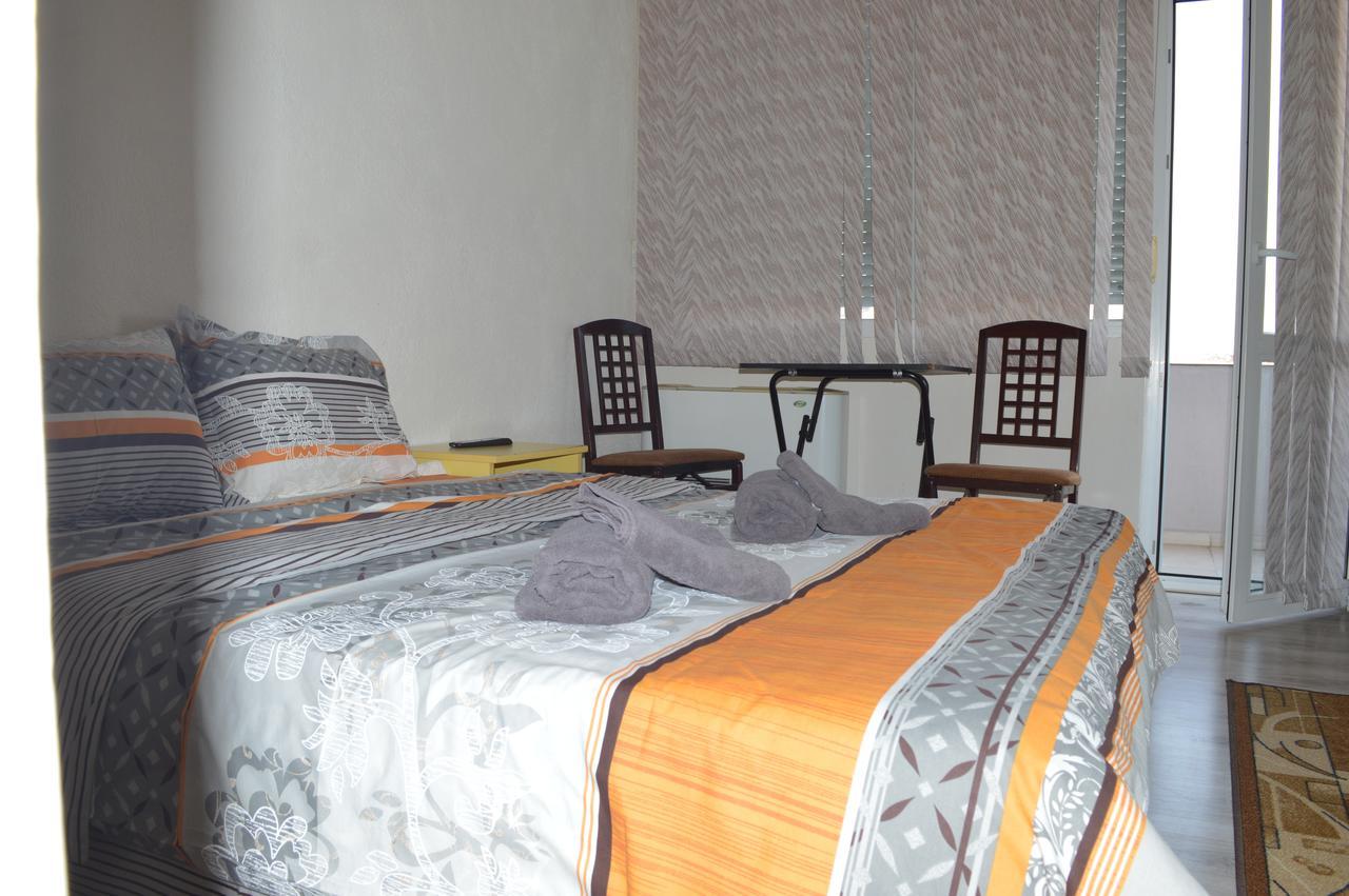 Dionis Hotel Petrich  ภายนอก รูปภาพ